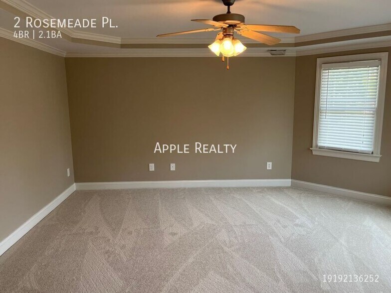 Building Photo - 2 Rosemeade Pl