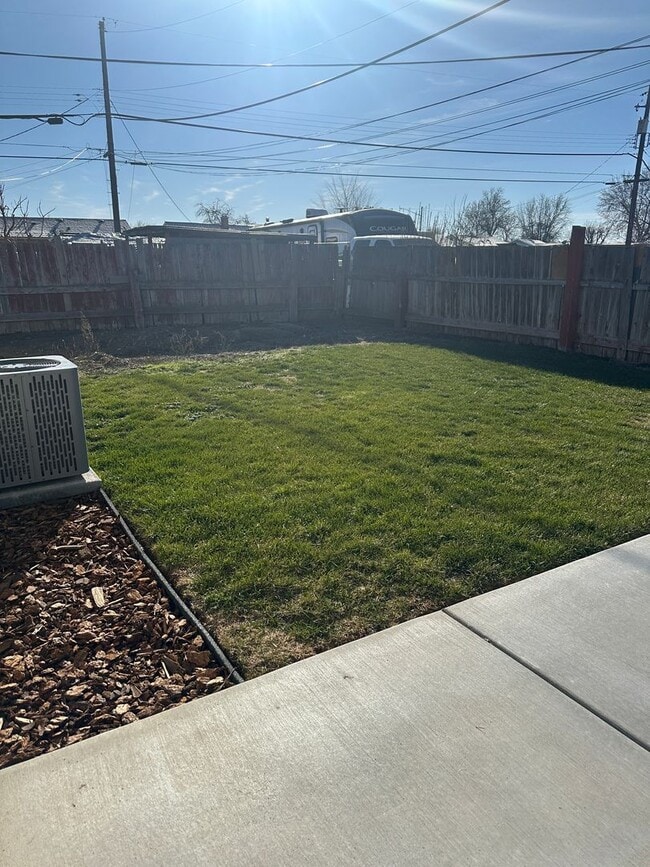 Building Photo - Fully Remodeled Home, Move In Ready! Pet considered with approved application.