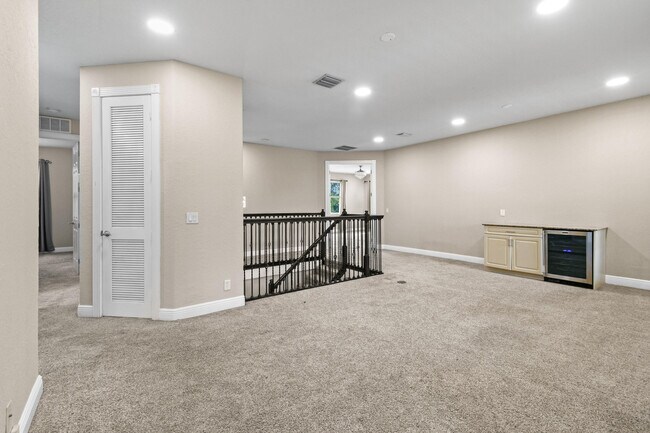 Building Photo - 15172 96th Ln N