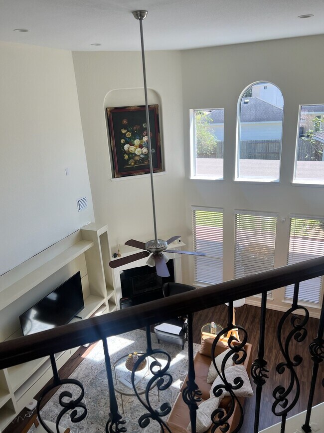 Building Photo - 13407 Schumann Trail