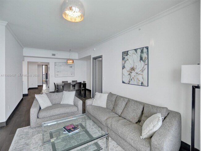 Building Photo - 17875 Collins Ave