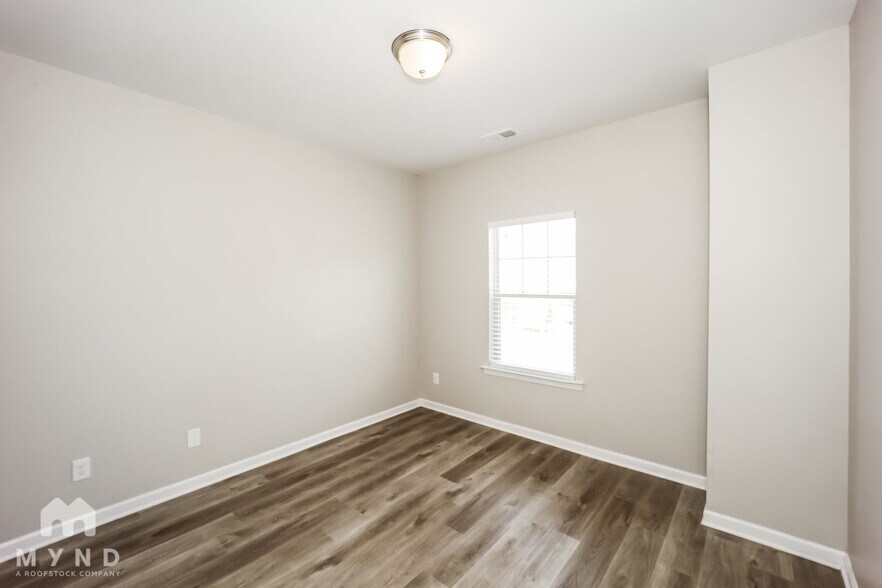 Building Photo - 131 Preserve Dr