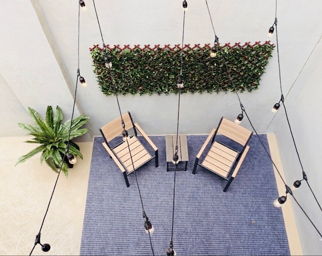 Courtyard - 2504 E York St