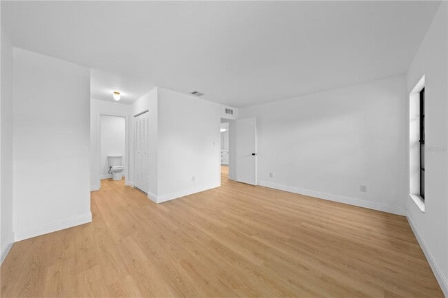 Building Photo - 5003 Gardengate Ln