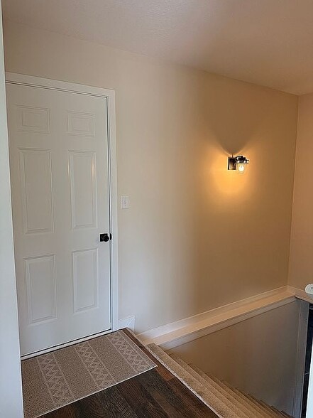 Building Photo - 5535 Chris Dr