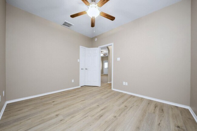 Building Photo - 19715 Shallow Shaft Ln