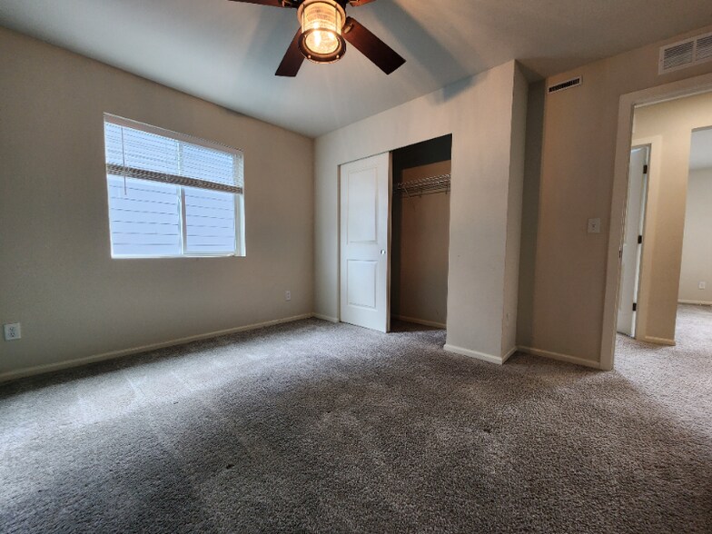 Building Photo - 15028 Iverson Lp SE
