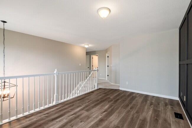 Building Photo - 4779 Waldenwood Dr