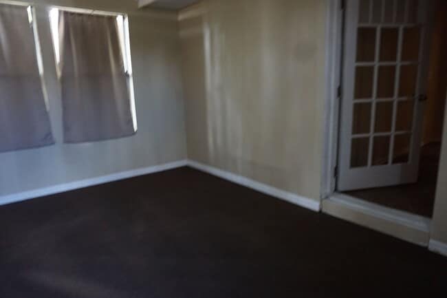 Building Photo - 3 bedroom townhome in Arlington