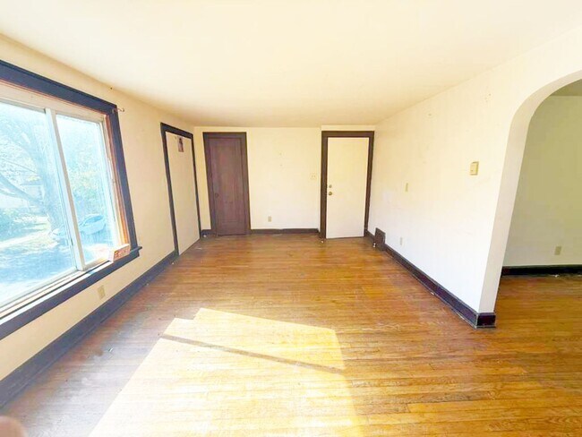 Building Photo - 7610 Dearborn Ave