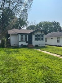 Building Photo - Southern Minneapolis Living