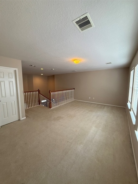 Building Photo - 906 Taylor Ridge Dr