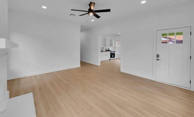 Building Photo - Newly Remodeled 3BD 2BA Home in Waco