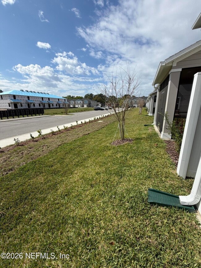 Building Photo - 3978 Mid Century St