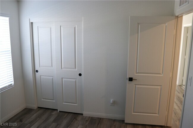 Building Photo - 3750 Battipaglia Ave