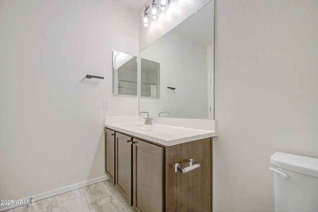 Building Photo - 9856 E Palladium Dr