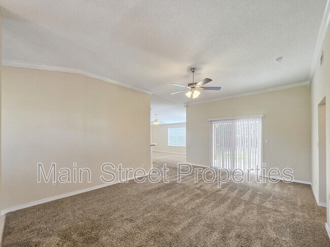 Building Photo - 1057 Freeboard Blvd