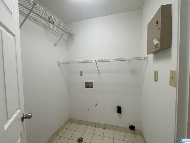 Building Photo - 4088 River Walk Ln