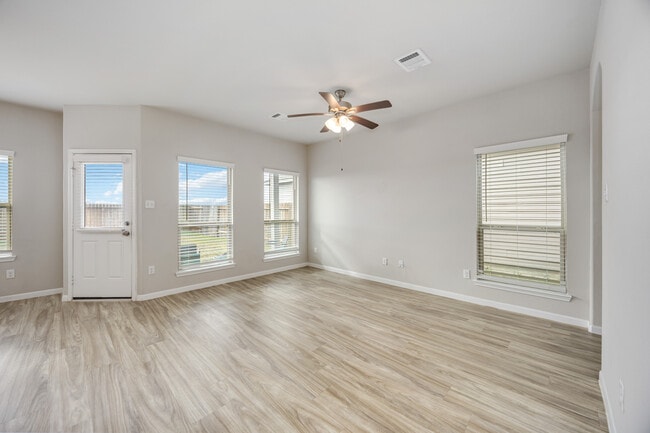 Building Photo - 6526 Macroom Meadows Ln