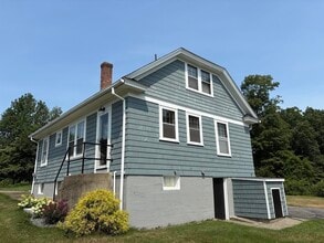 Building Photo - 202 Lincoln St