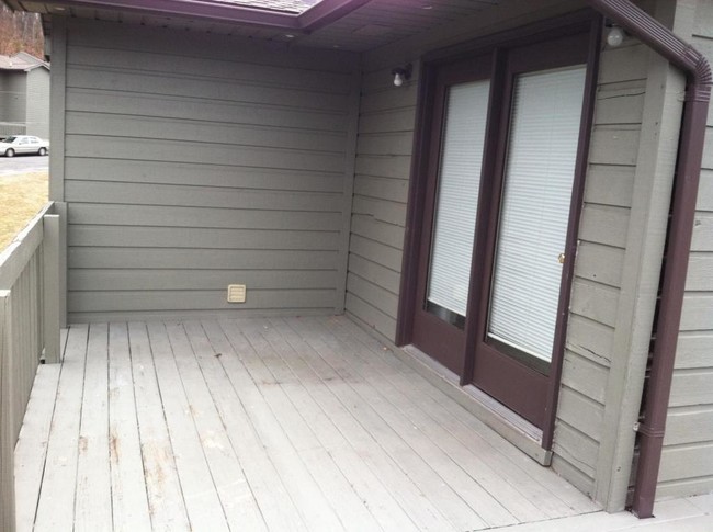 Building Photo - 442 Allen Dr.