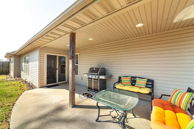 Building Photo - 4400 Orrine St