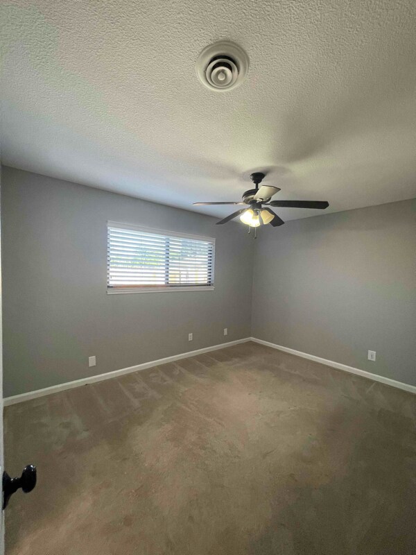 Building Photo - 2308 Aladdin Way