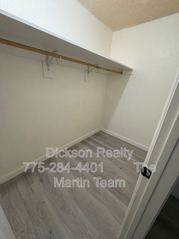 Building Photo - 3948 Clear Acre Ln