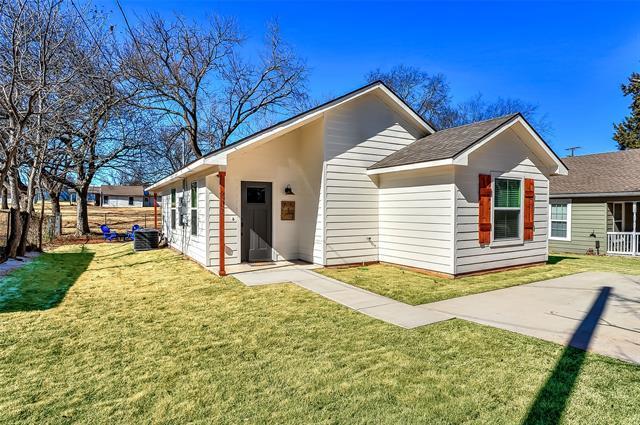 Building Photo - 731 Layne Dr