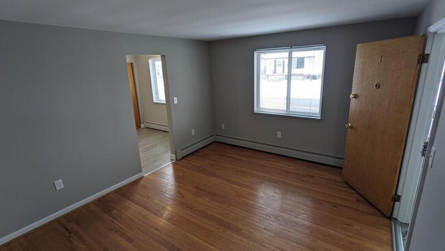 Building Photo - 3618 Robb Ave