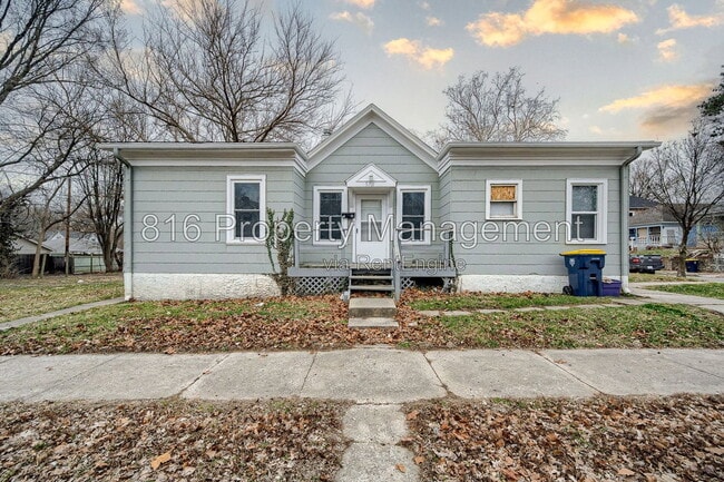 Building Photo - 5701 Anderson Ave