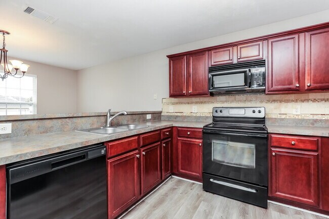 Building Photo - 329 Sarna Dr