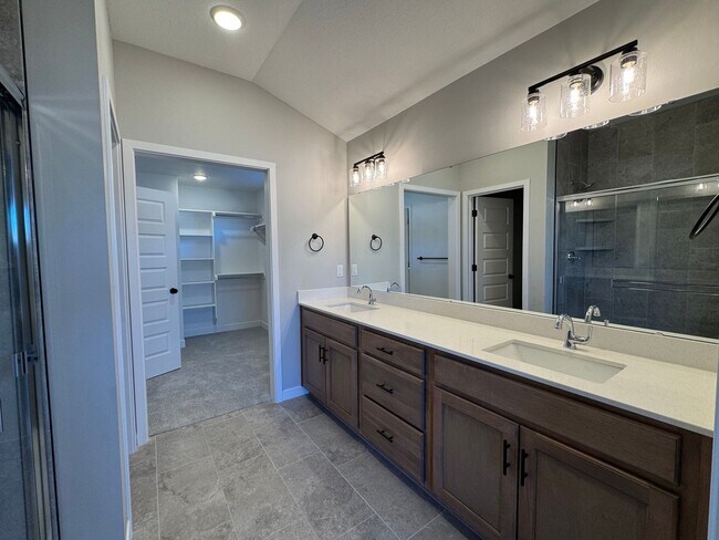 Building Photo - {31750} Brand New Ranch Home + 3 Car Garage + Unfinished Basement