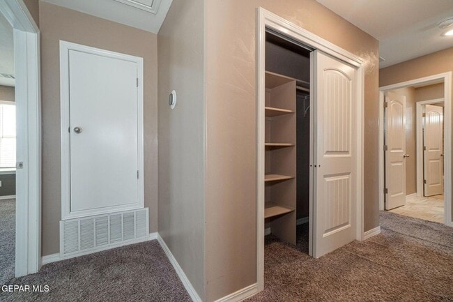 Building Photo - 2241 Tierra Delmonte Dr