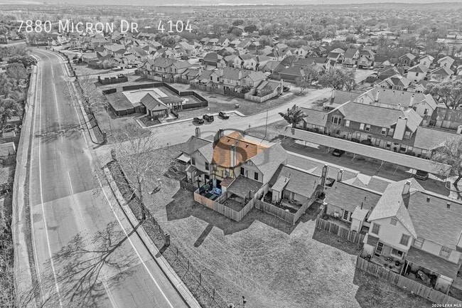 Building Photo - 7880 Micron Dr