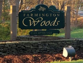 Building Photo - 94 Mallard Dr