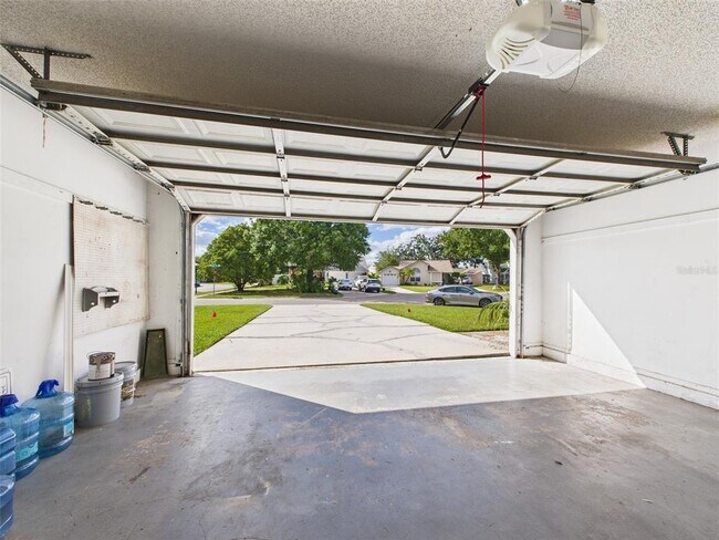 Building Photo - 125 Spanish Moss Ct