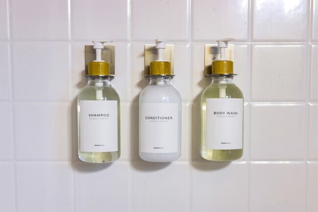 Building Photo - 609 N Kimball Ave