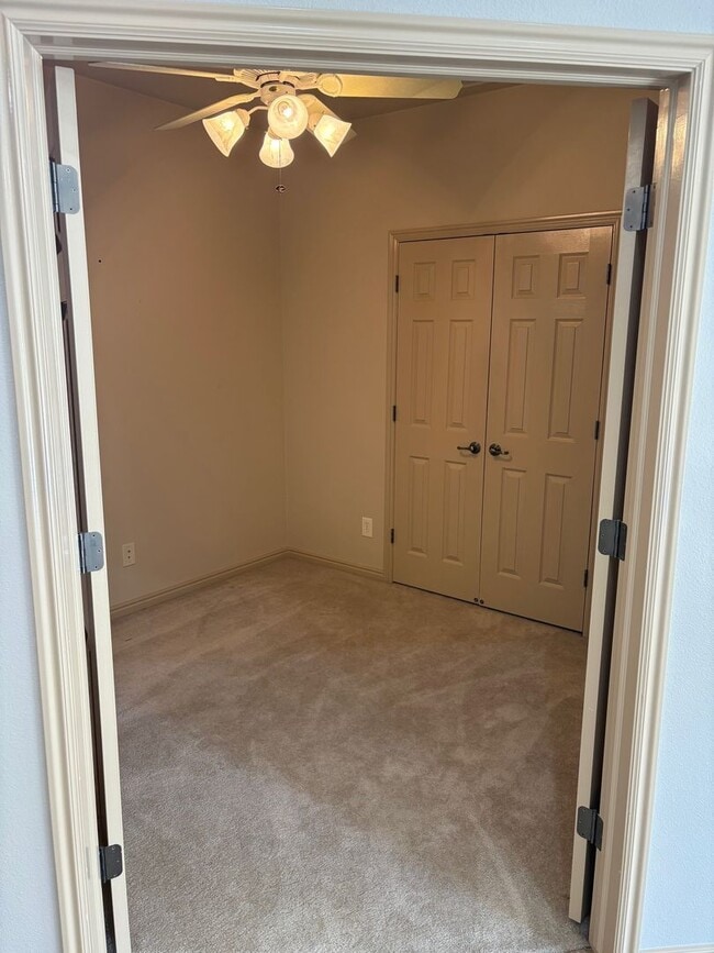 Building Photo - St. George Oasis