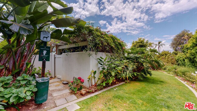 Building Photo - 101 Ocean Ave