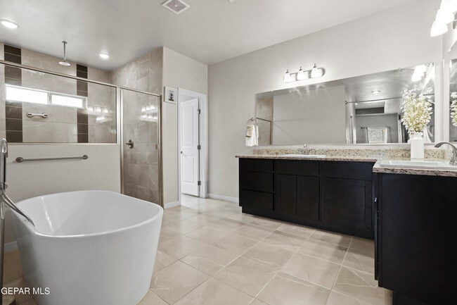 Building Photo - 12405 Northumberg Dr