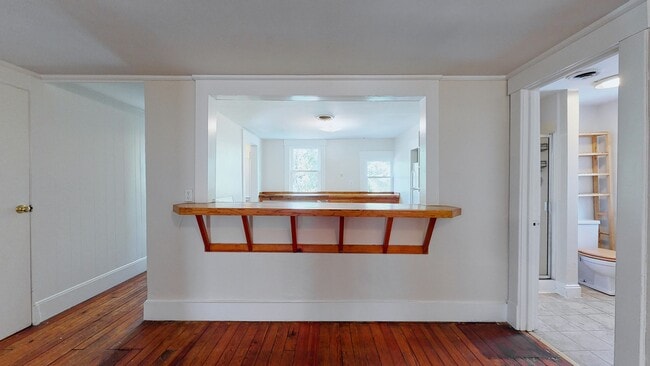 Building Photo - Spacious Apartments in Prime East Rock by East Rock Park!