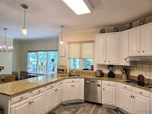 Building Photo - 5631 Olde Hartley Way