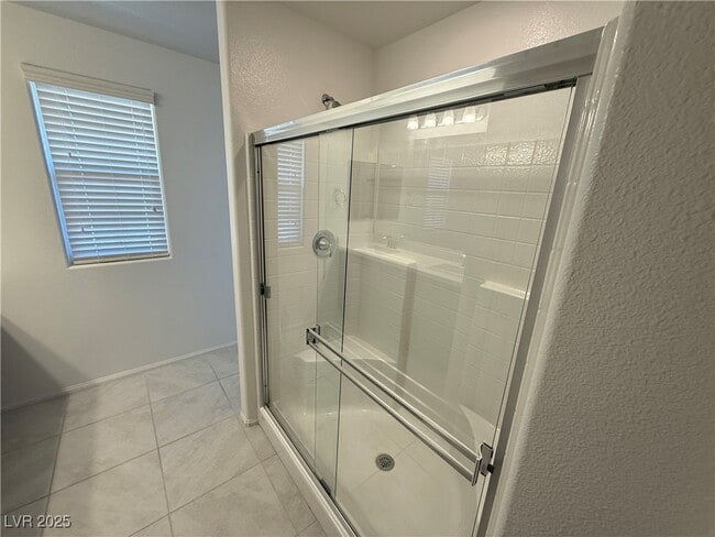 Building Photo - 508 Ylang Pl