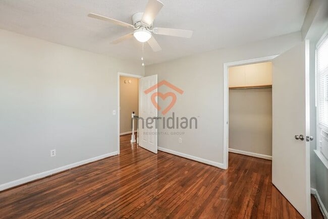 Building Photo - Charming 2-Bedroom Townhome in Prime West Ashley Location