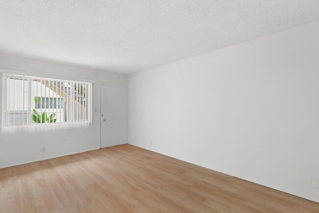 Interior Photo - 1641 Westgate Avenue,