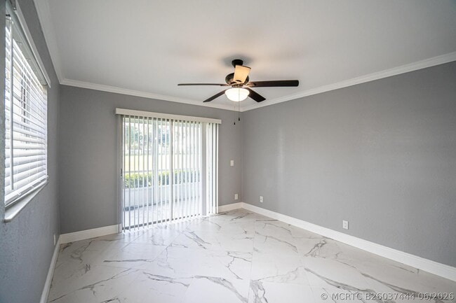 Building Photo - 244 Normandy Ln