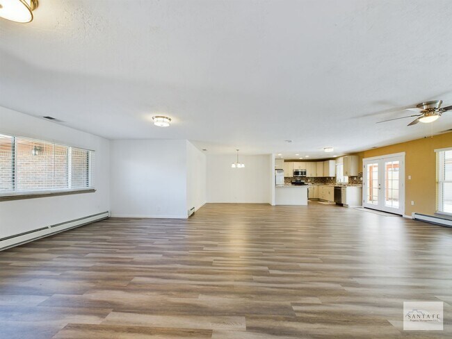Building Photo - Beautifully Remodeled single Level Home Av...