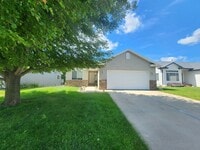 Building Photo - 3Bd 2BA near Jefferson Highschool!