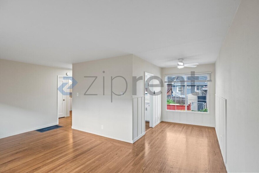 Building Photo - 2033 High St